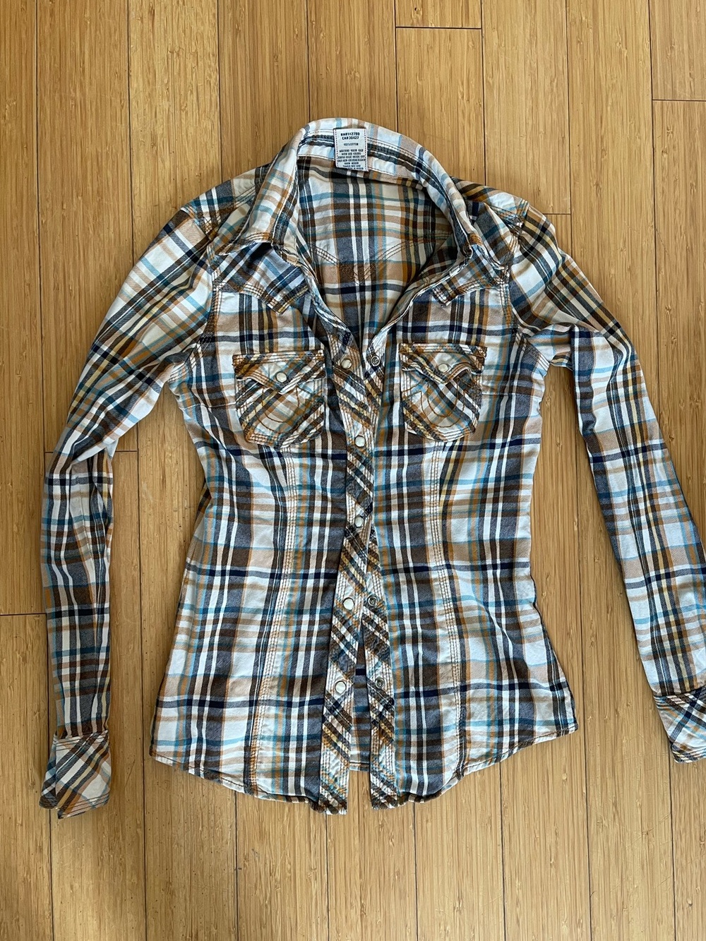 True religion snap button flannel small